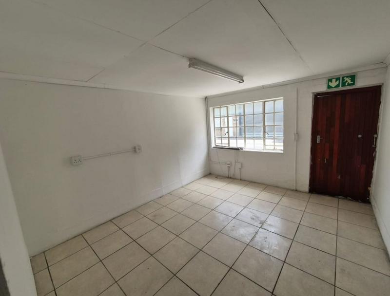 To Let commercial Property for Rent in Parow East Western Cape